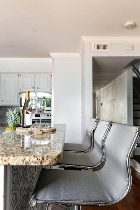 Walk To Broadway Charming Modern Historic Townhome Nashville Eksteriør bilde