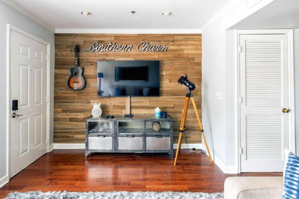 Walk To Broadway Charming Modern Historic Townhome Nashville Eksteriør bilde