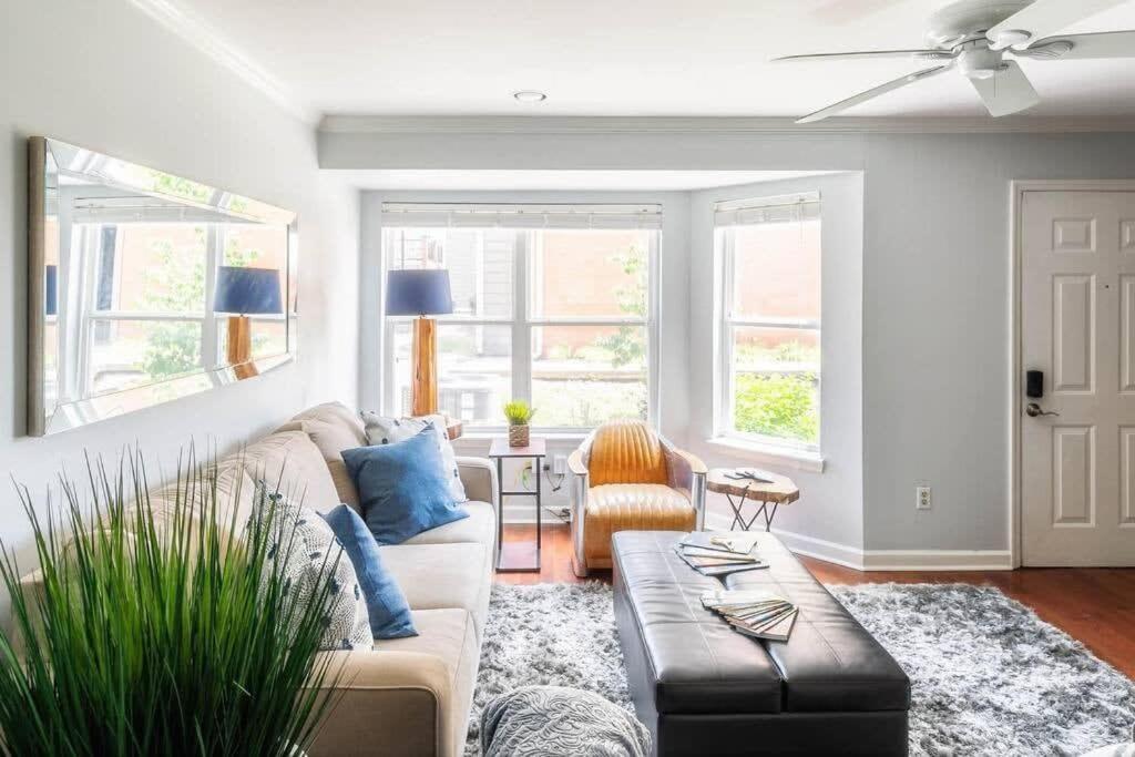 Walk To Broadway Charming Modern Historic Townhome Nashville Eksteriør bilde